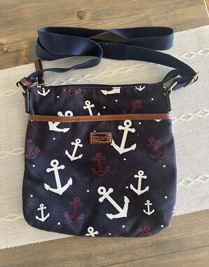 Tommy Hilfiger nautical anchor crossbody purse handbag